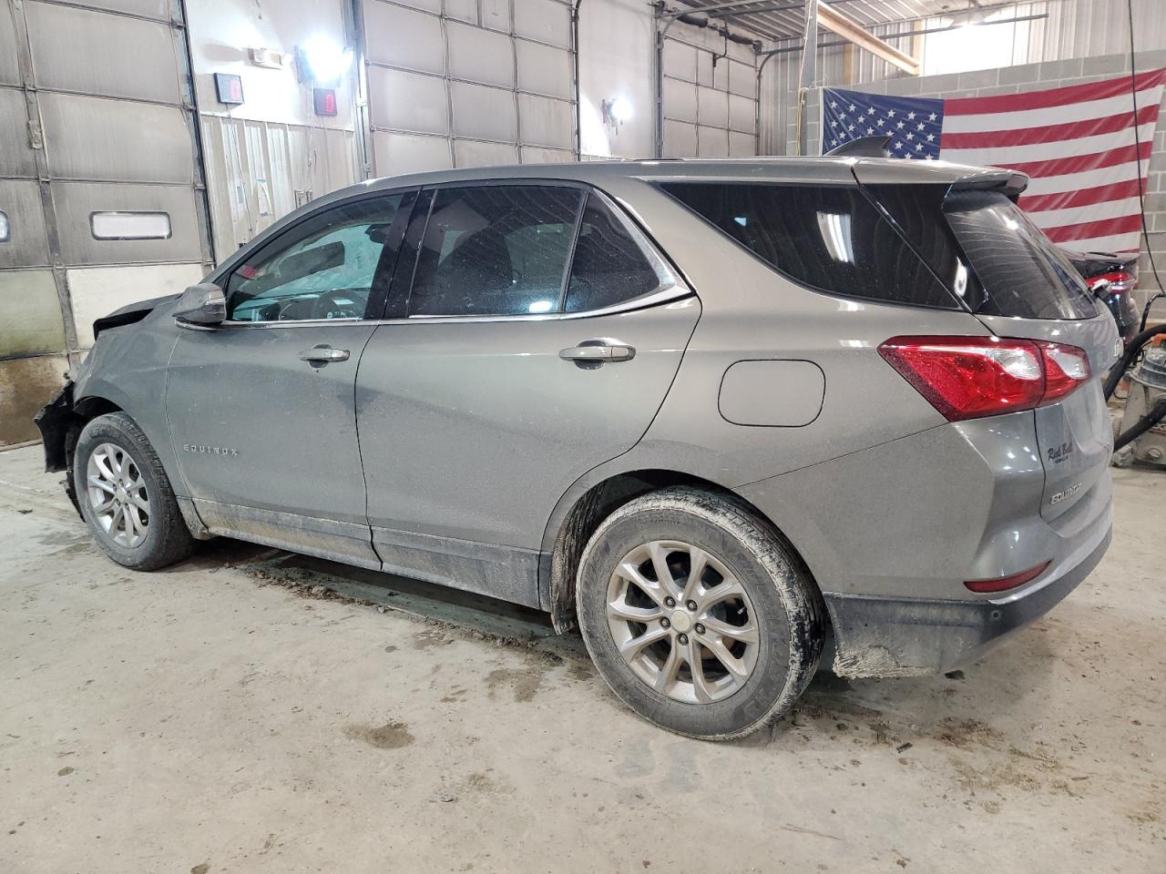 3GNAXJEV4JS616361 2018 Chevrolet Equinox Lt