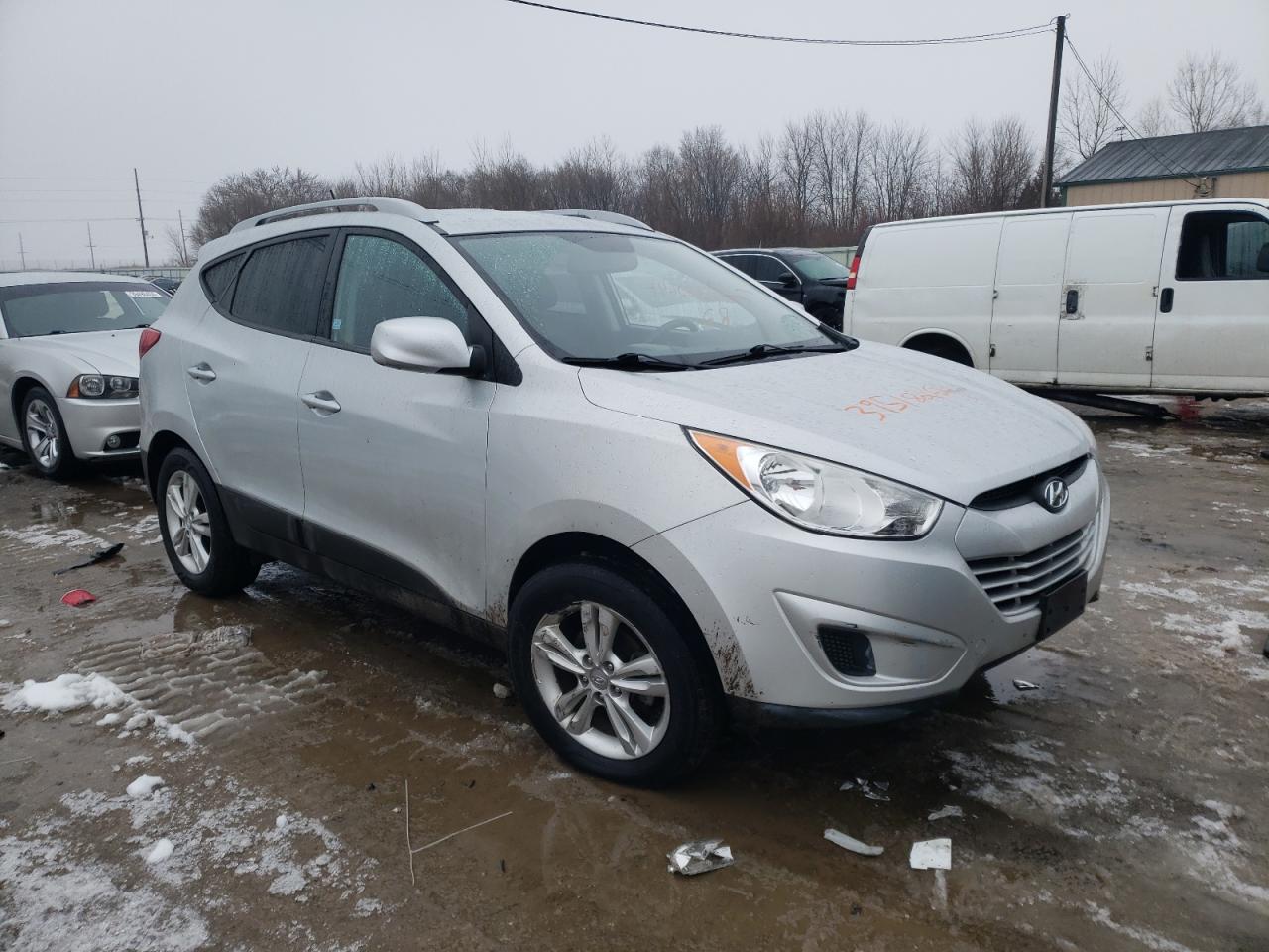 KM8JU3AC0BU264619 2011 Hyundai Tucson Gls