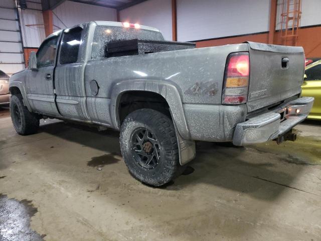 2006 GMC Sierra - Image 2