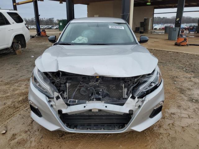 VIN 1FA6P0HD3G5117619 2016 Ford Fusion, SE no.5