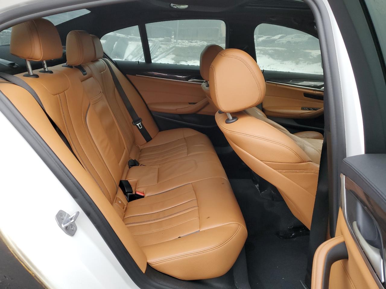 WBAJB1C54JB083897 2018 BMW 530Xe