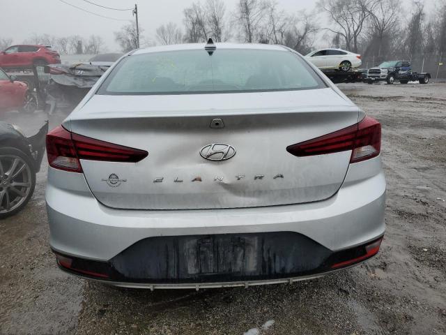 2019 HYUNDAI ELANTRA SE - 5NPD84LF8KH421102
