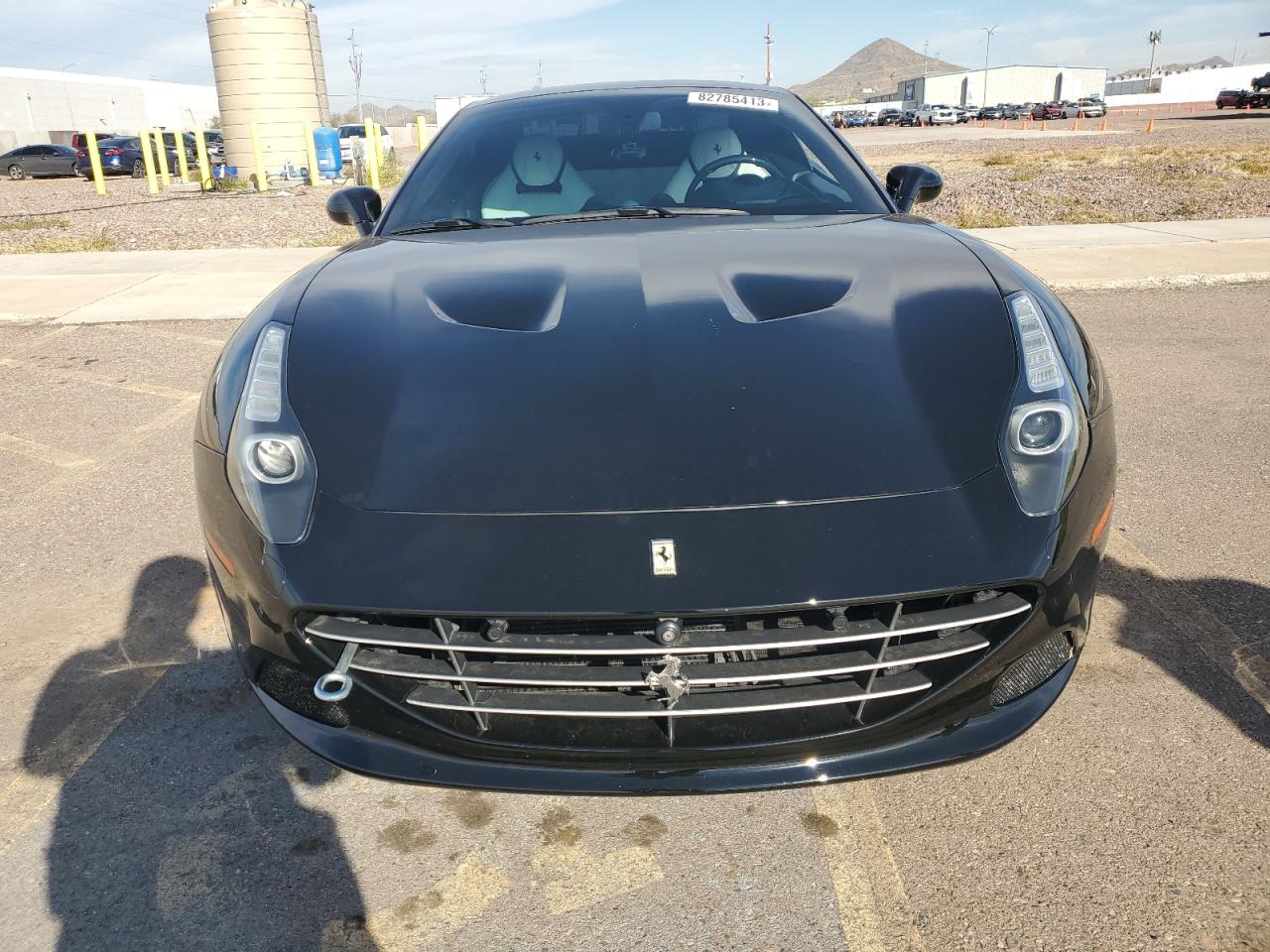 ZFF77XJA1H0223039 2017 Ferrari California T