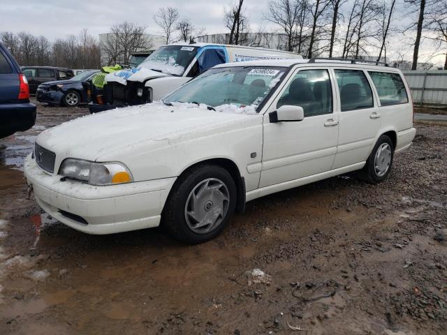 1999 Volvo V70 