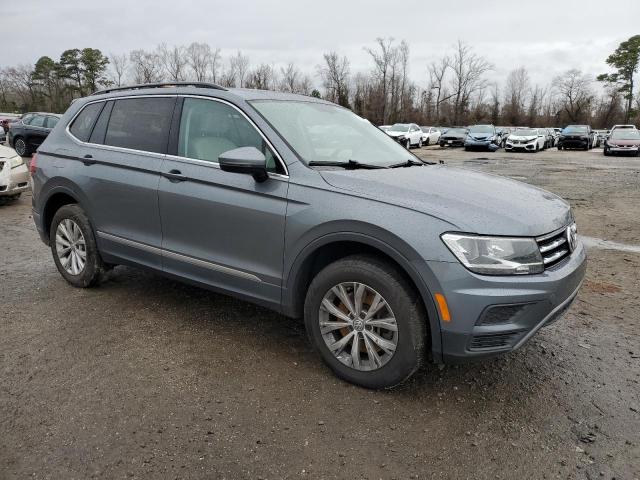 3VV2B7AX4JM160812 | 2018 VOLKSWAGEN TIGUAN SE