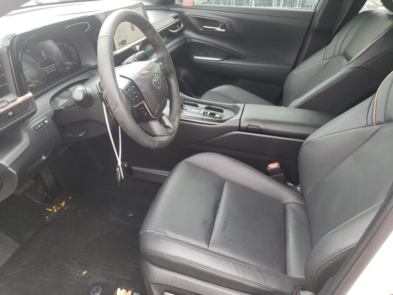 JTDAFAAF5P3001472 2023 Toyota Crown Platinum