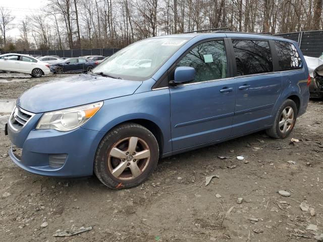 2011 Volkswagen Routan SE