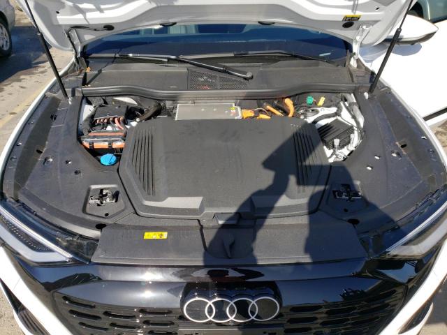 2024 AUDI Q8 E-TRON - WA1CAAGE1RB021114