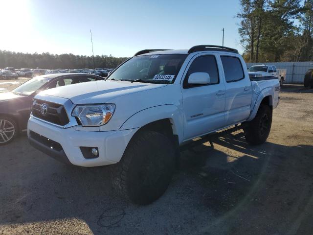 Toyota Tacoma сзади