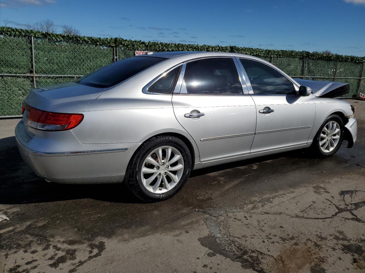 KMHFC46F88A333357 2008 Hyundai Azera Se