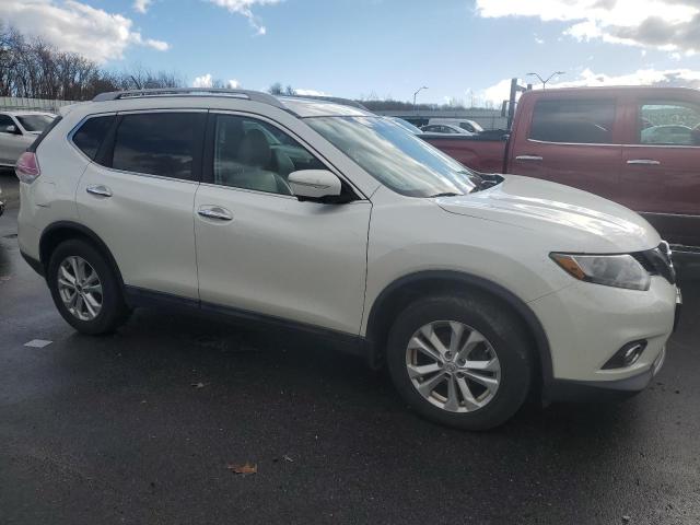Vin: 5n1at2mv2fc877329, lot: 37597544, nissan rogue s 20154