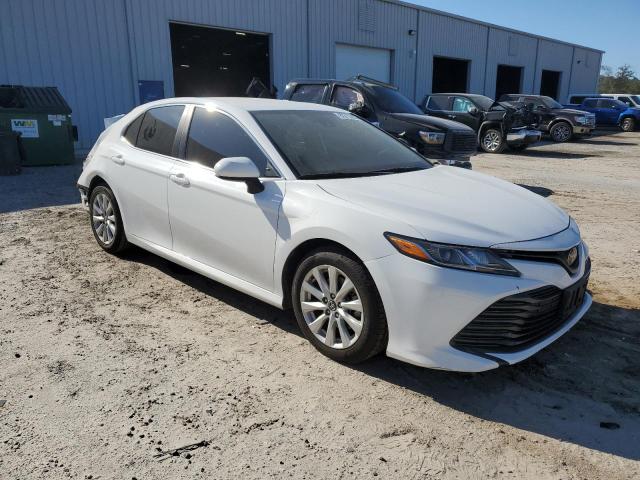 Vin: 4t1c11ak7lu918644, lot: 82815683, toyota camry le 20204