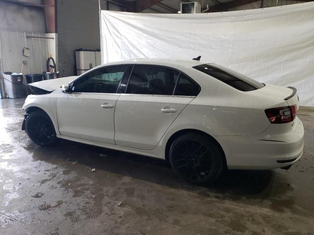 2018 VOLKSWAGEN JETTA SE - 3VWDB7AJ5JM261339
