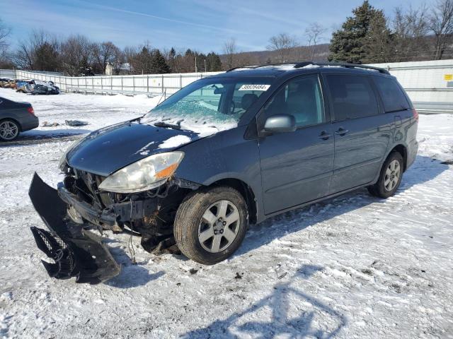 2010 Toyota Sienna XLE