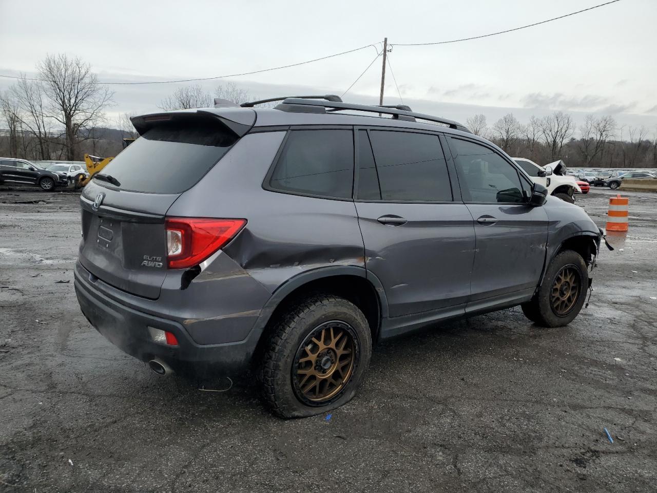 5fnyf8h02mb024702 5FNYF8H02MB024702 2021 Honda Passport Elite