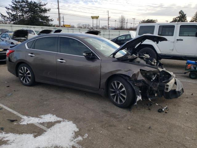 VIN 5UXFG8C56DL592101 2013 BMW X6, Xdrive50I no.4