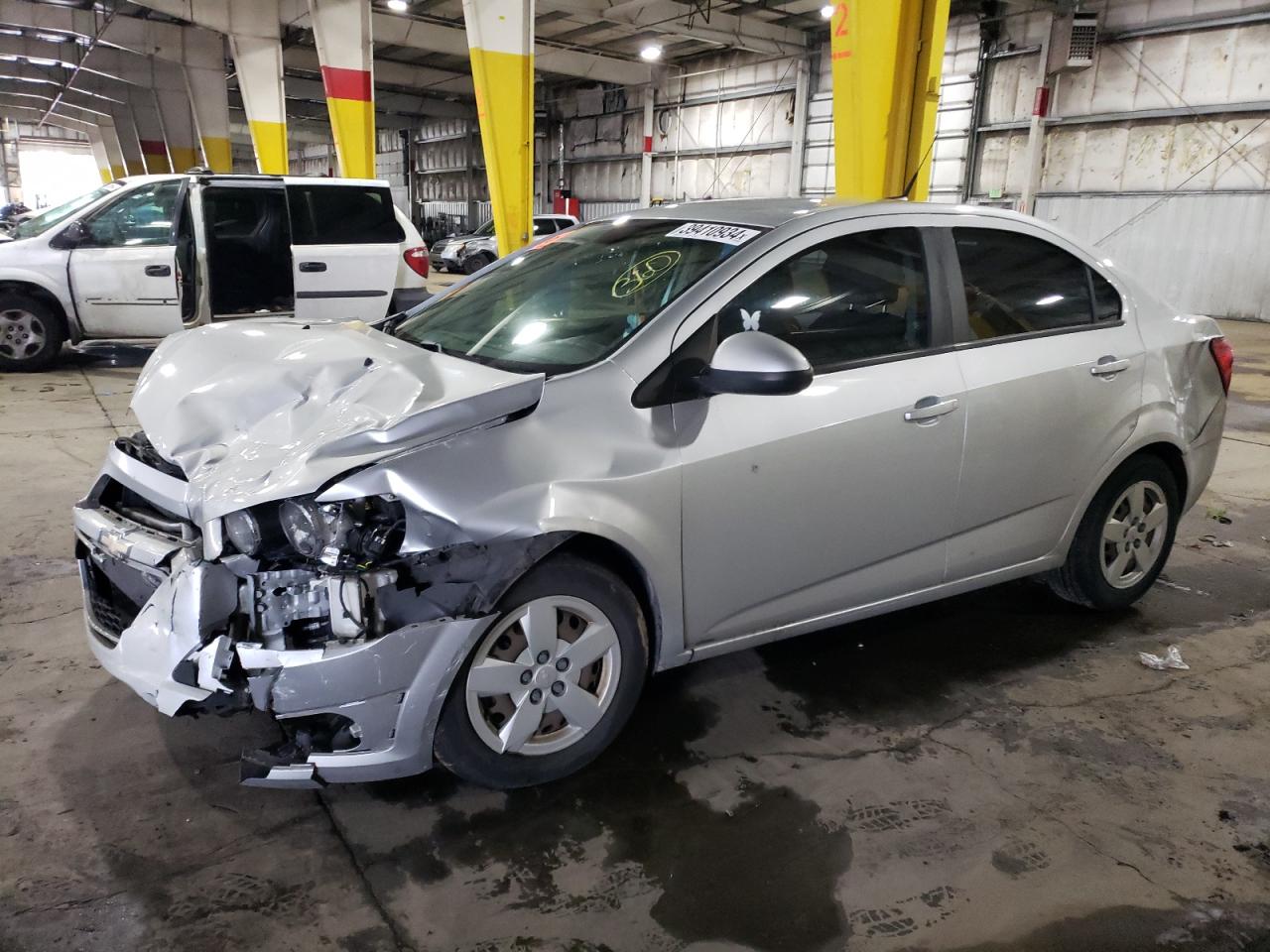 Woodburn, OR에서 판매 중인 2013 Chevrolet Sonic Lt - Front End