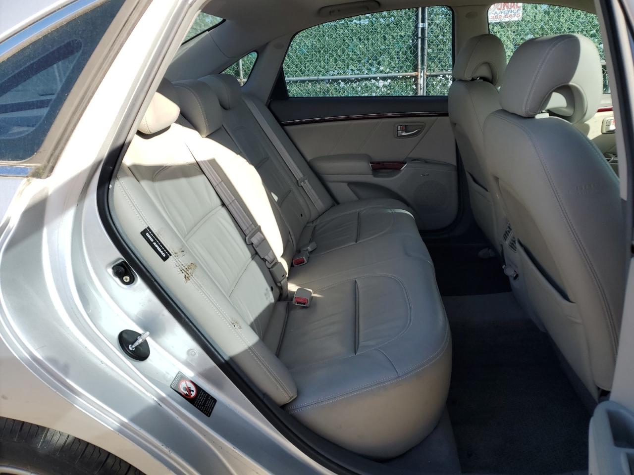 KMHFC46F88A333357 2008 Hyundai Azera Se