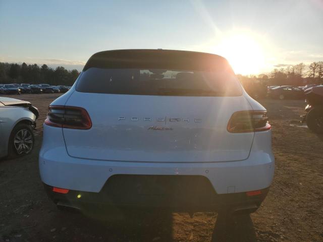 VIN WP1AA2A53JLB11972 2018 Porsche Macan no.6