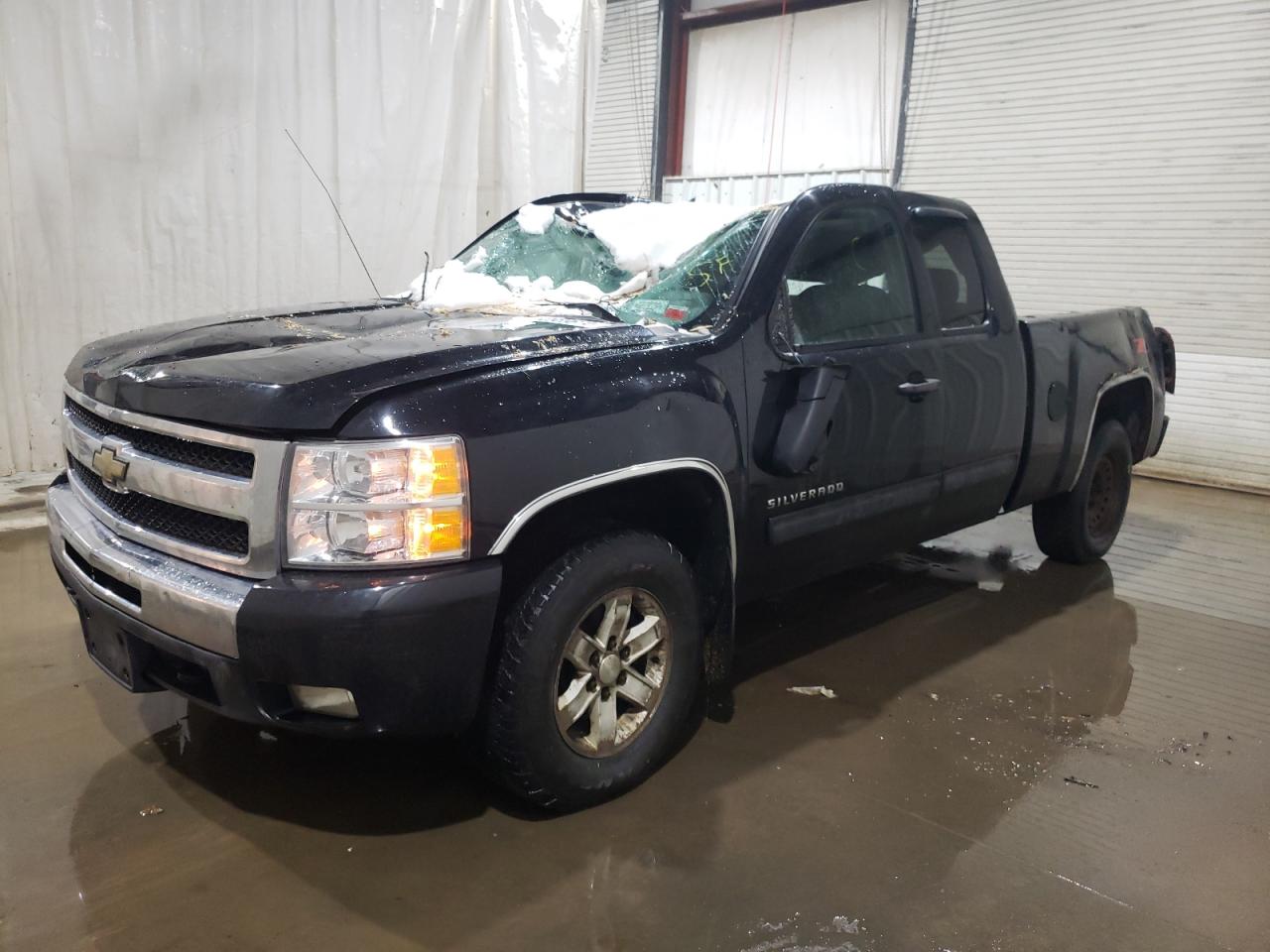 1GCRKSE36BZ241740 2011 Chevrolet Silverado K1500 Lt