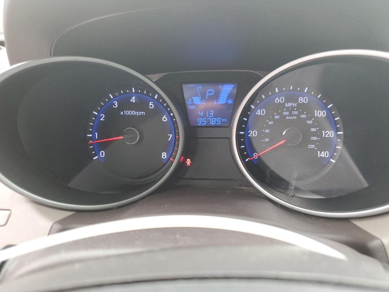 KM8JU3AC8CU401968 2012 Hyundai Tucson Gls