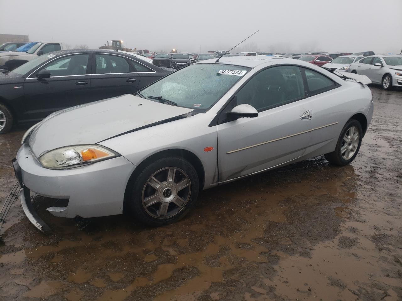 1ZWFT61L915621442 2001 Mercury Cougar V6