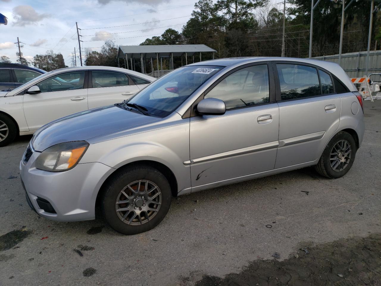 knadh5a38a6651114 KNADH5A38A6651114 2010 Kia Rio Lx