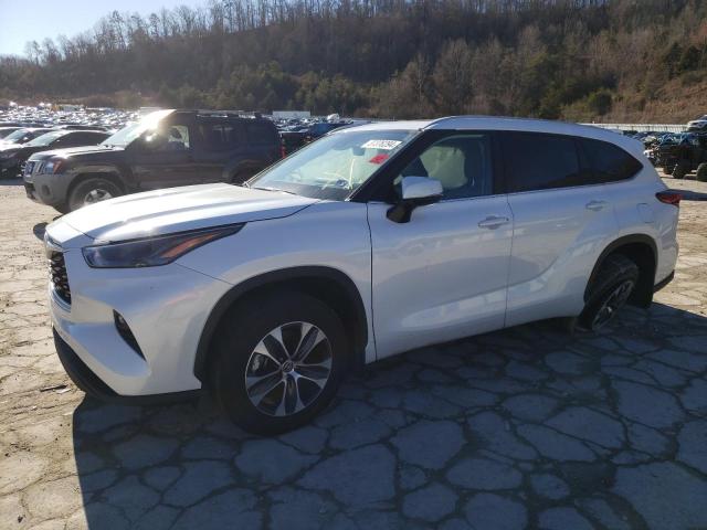 2023 Toyota Highlander Hybrid XLE