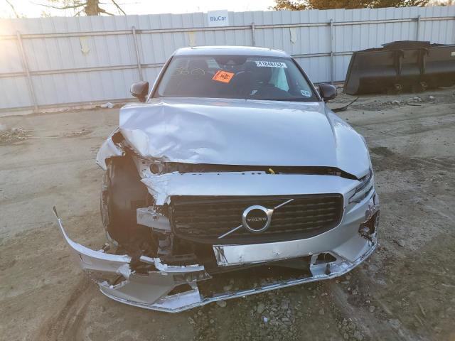 2022 VOLVO S60 B5 MOM 7JRL12FZ6NG161626