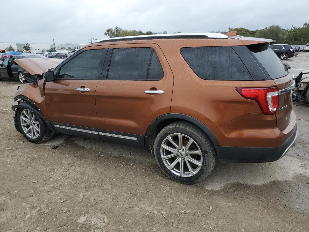 1FM5K7F84HGC23484 2017 Ford Explorer Limited