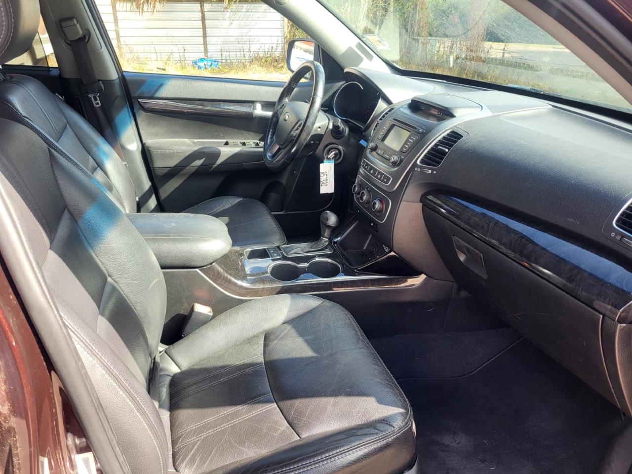 5XYKT3A60FG657212 2015 Kia Sorento Lx 5XYKT3A60FG657212 2015 Kia Sorento Lx