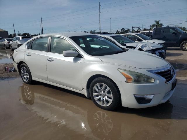 1N4AL3AP2FC152500 | 2015 NISSAN ALTIMA 2.5