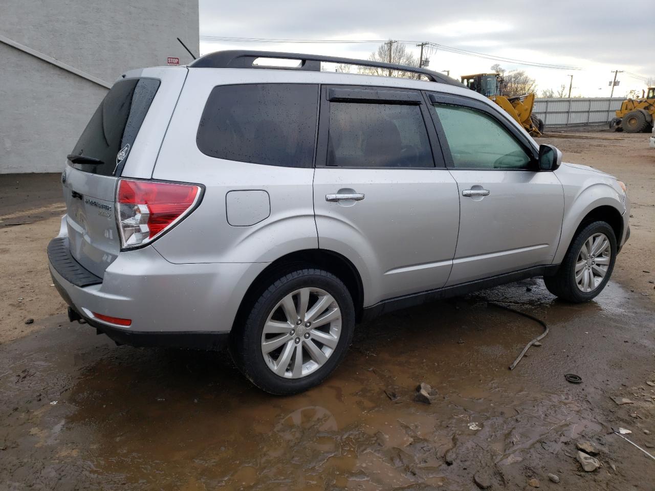 Lot #2340546281 2011 SUBARU FORESTER 2