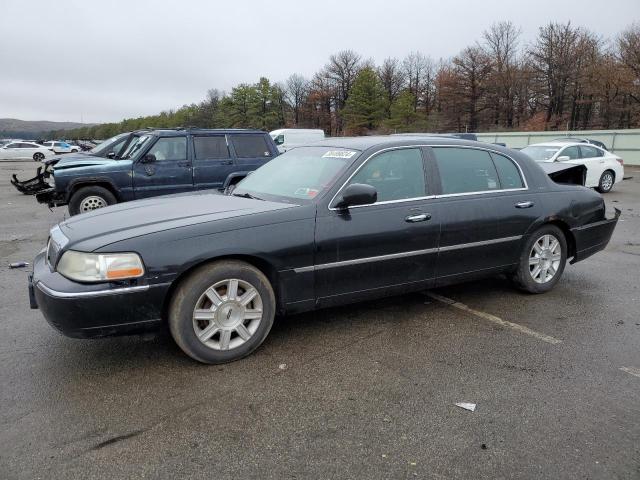 2011 Lincoln Town Car 