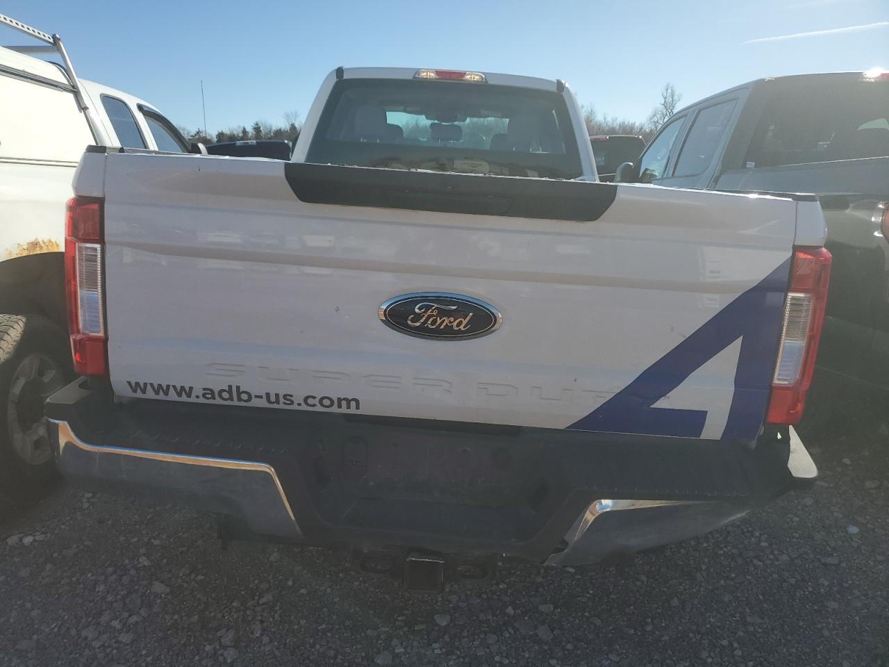 VIN: 1FT8W3BT1KEF77362 2019 FORD F350