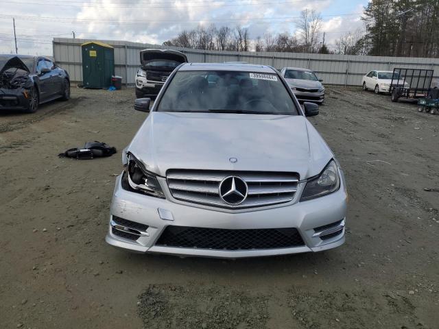 VIN WDDGF8AB4DR285871 2013 Mercedes-Benz C-Class, 3... no.5