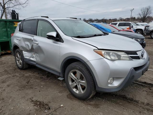 Vin: jtmrfrev7fd100709, lot: 40386004, toyota rav4 xle 20154