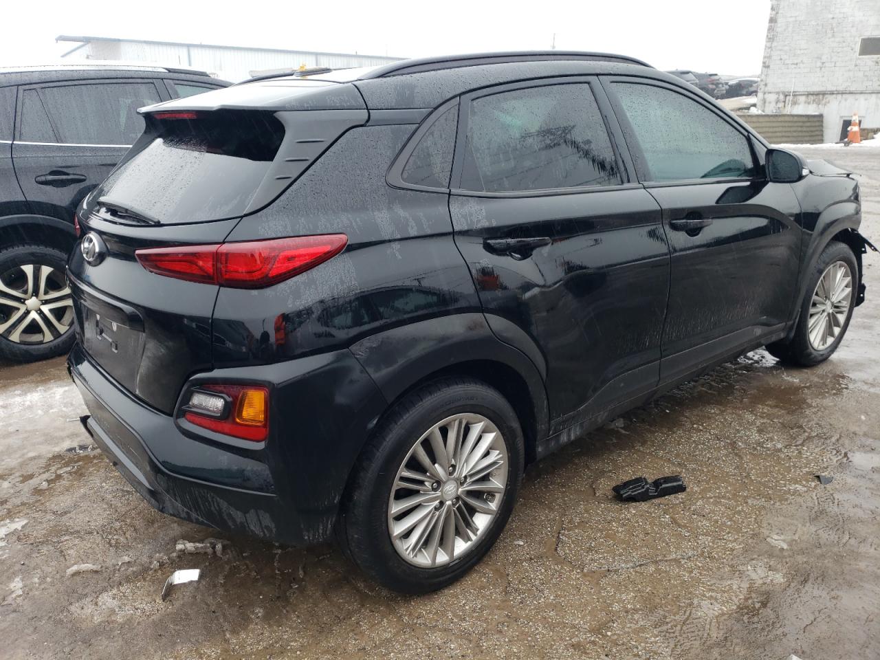 2018 Hyundai Kona Sel vin: KM8K22AA9JU105051