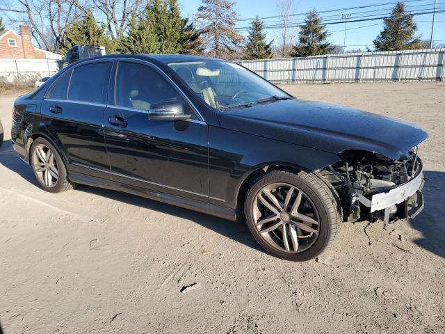 VIN WDDGF8AB1DA822257 2013 Mercedes-Benz C-Class, 3... no.4