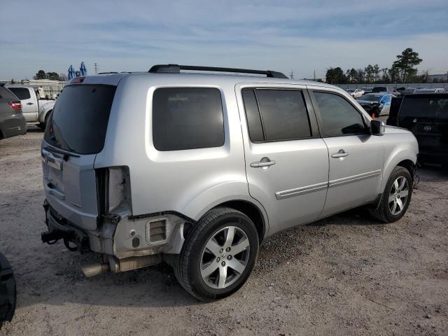 VIN 1FADP3K21FL243293 2015 Ford Focus, SE no.3