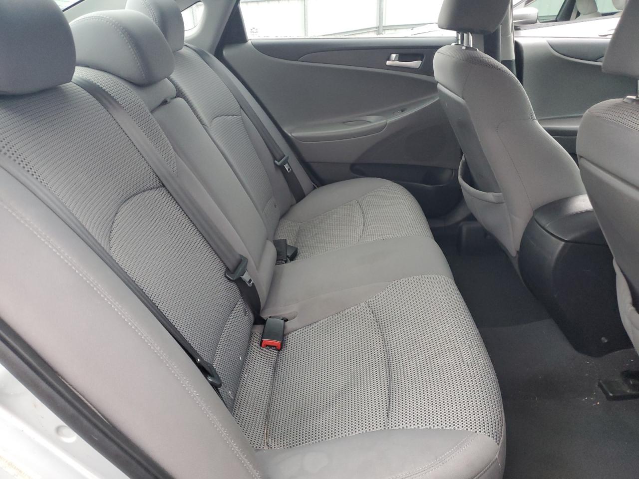 5NPEB4AC6BH017360 2011 Hyundai Sonata Gls