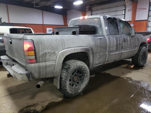 2006 GMC Sierra - Image 3