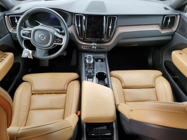 2022 VOLVO XC60 B5 IN - YV4L12DL1N1981674