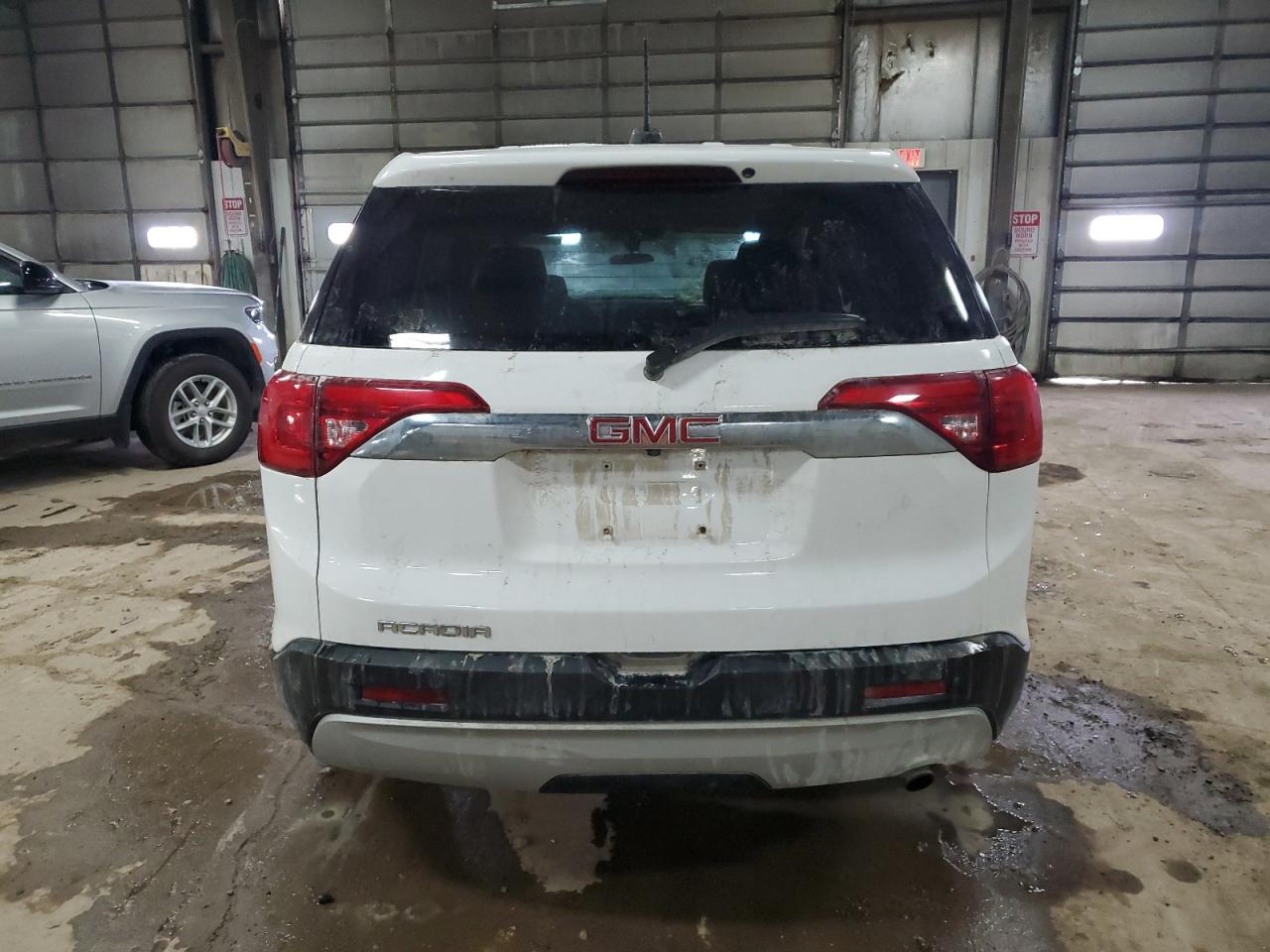 1GKKNKLA3KZ194357 2019 GMC Acadia Sle