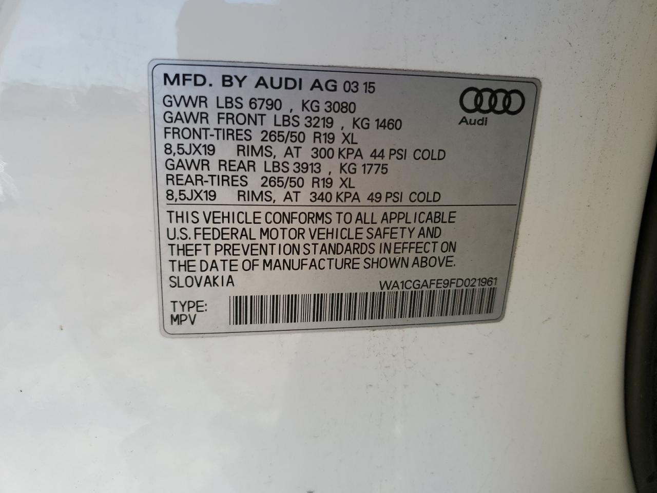WA1CGAFE9FD****** Wrecked 2015 Audi Q7 in Alabama State