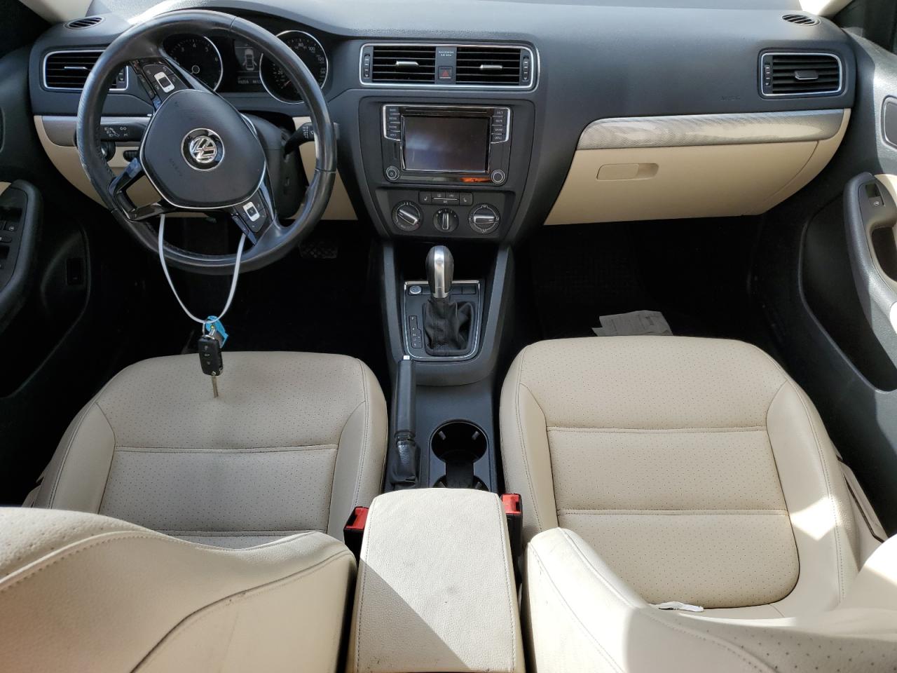 3VWDB7AJ4HM304062 2017 Volkswagen Jetta Se