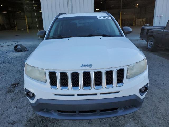 VIN W1KWF8EB6MR652369 2011 JEEP COMPASS no.5