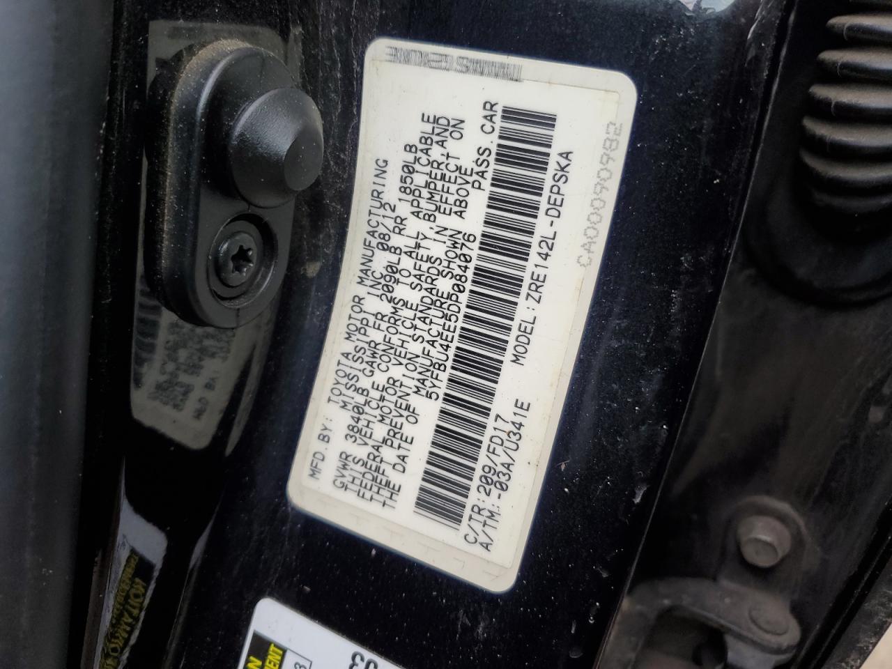 5YFBU4EE5DP084076 2013 Toyota Corolla Base