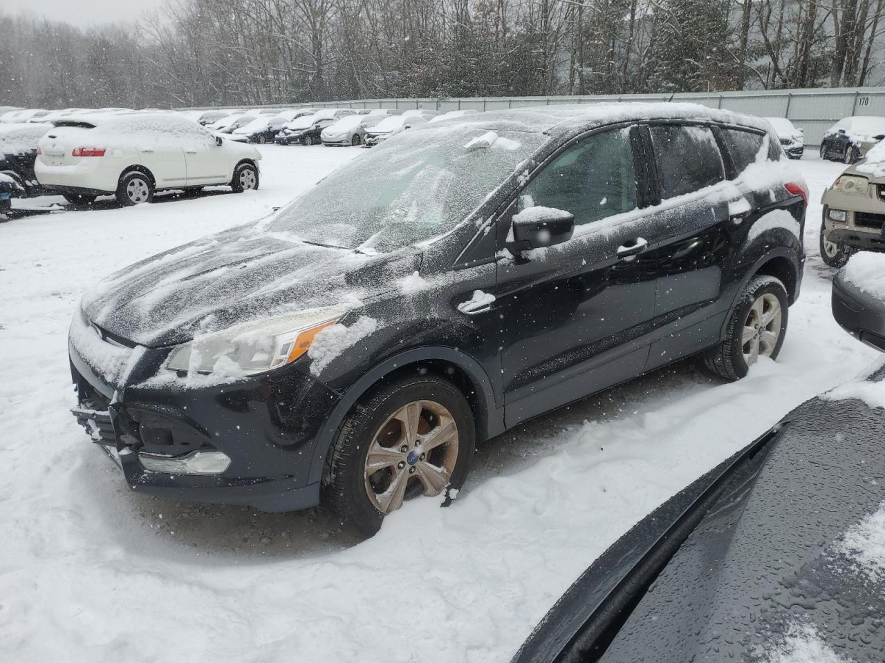 1FMCU9GX3DUB19700 2013 Ford Escape Se