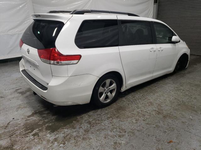 5TDKK3DC2DS392586 | 2013 Toyota sienna le